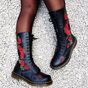 1914 Vonda Rose Leather lace up boots w zip